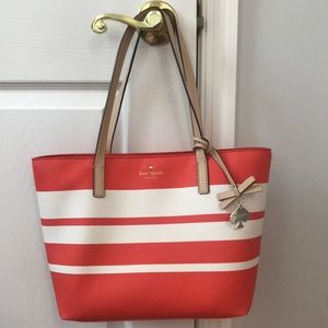 Kate spade purse